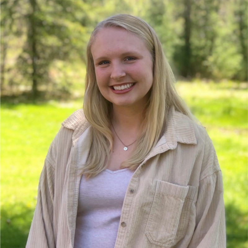 Meet Kelly: Marketing Assistant